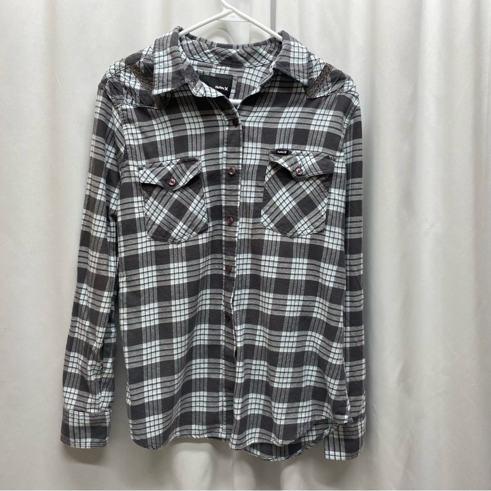 Hurley womens flannel shirt button up size large gray blue long sleeve cabin